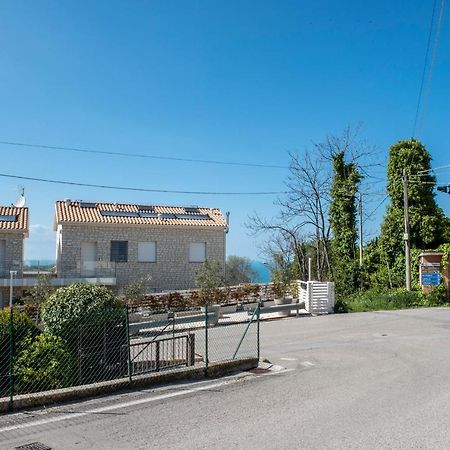 A07 - Poggio, Delizioso Bilocale Con Portico Apartment Poggio  ภายนอก รูปภาพ