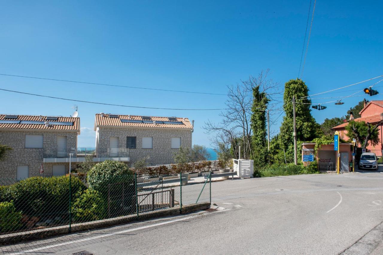 A07 - Poggio, Delizioso Bilocale Con Portico Apartment Poggio  ภายนอก รูปภาพ